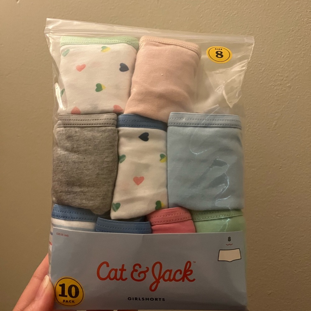 Cat & Jack Gray and Pink Underwear & Socks Set